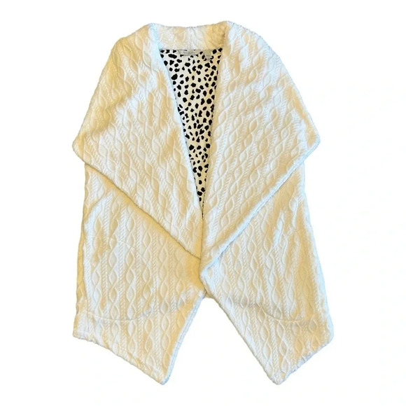 AnyBody Cream/Ivory Drape Front Cable Plush Fleece Vest Layering Size M NWOT - Picture 4 of 12